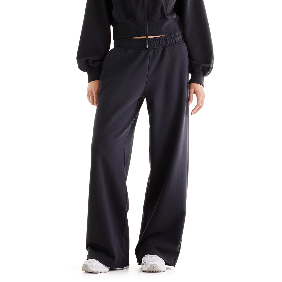 New Balance Klutch X NB Cotton Fleece Pant ニューバランス Klutch X NBコットンフリースパンツ WB61246H【レディース スウェットパンツ リラックスフィット ワイドレッグシルエット 刺繍ロゴ 26FW】