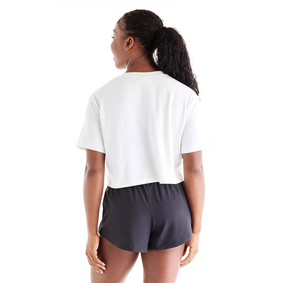 New Balance Klutch X NB Cropped Versatile T-Shirt ニューバランス Klutch X NBクロップドバーサタイルTシャツ WT61W8XA【レディース 半袖Tシャツ クロップ丈 速乾 快適 26FW】