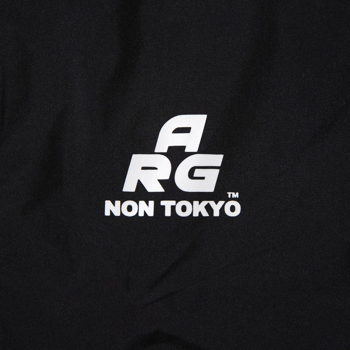 NON TOKYO 2WAY GATHER SHOULDER BLOUSON ノントーキョー 2WAY ギャザーショルダー ブルゾン NON-26A-0801【レディース アウター ライトシェル 2way 撥水加工 ロゴ 26FW】