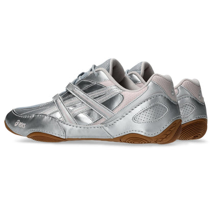 ASICS HYPERSYNC アシックス ハイパーシンク 1203A879-024【レディース 薄底シューズ レトロデザイン メッシュアッパー 軽量シューズ 26FW】