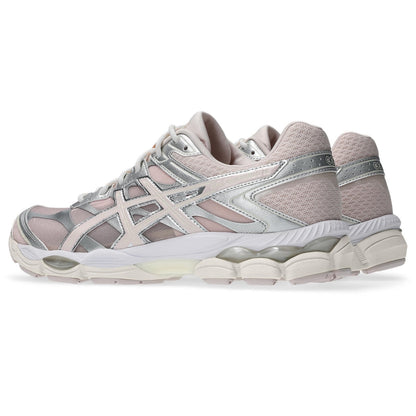 ASICS GEL-CUMULUS 16 アシックス ゲル キュムラス 16 1203B218-700【レディース スニーカー クッション性 快適 デイリーユース 26FW】