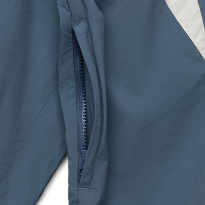 ASICS CLASSIC WOVEN TRACK JACKET アシックス クラシック ウーブン トラックジャケット 2203A393【メンズ ナイロンジャケット リラックスフィット はっ水加工 26FW】