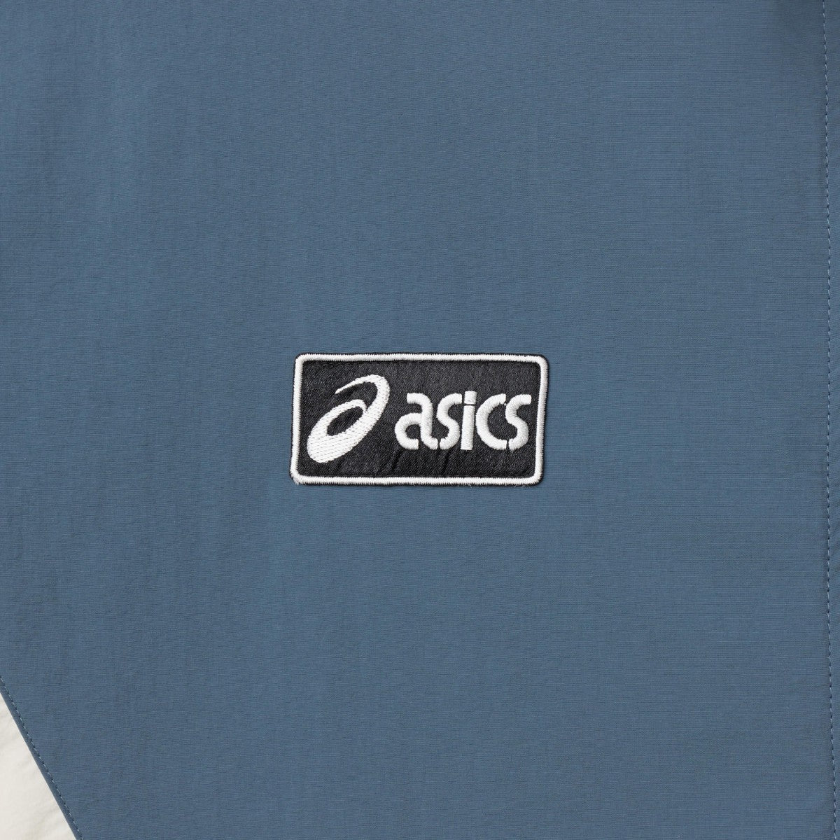 ASICS CLASSIC WOVEN TRACK JACKET アシックス クラシック ウーブン トラックジャケット 2203A393【メンズ ナイロンジャケット リラックスフィット はっ水加工 26FW】