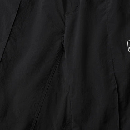 ASICS CLASSIC WOVEN TRACK PANT アシックス クラシック ウーブン トラックパンツ 2203A394【メンズ ナイロントラックパンツ ルーズフィット はっ水加工 ドローコード 26FW】