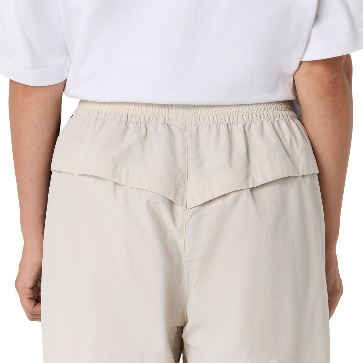 ASICS CLASSIC WOVEN TRACK PANT アシックス クラシック ウーブン トラックパンツ 2203A394【メンズ ナイロントラックパンツ ルーズフィット はっ水加工 ドローコード 26FW】