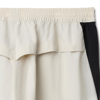 ASICS CLASSIC WOVEN TRACK PANT アシックス クラシック ウーブン トラックパンツ 2203A394【メンズ ナイロントラックパンツ ルーズフィット はっ水加工 ドローコード 26FW】