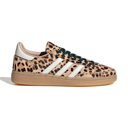 adidas Originals LEOPARD PRINT HANDBALL SPEZIAL アディダスオリジナルス レオパードプリント ハンドボール スペツィアル KI6678【レディース スニーカー ローカット クラシックシューズ 耐久性 スエード 26FW】