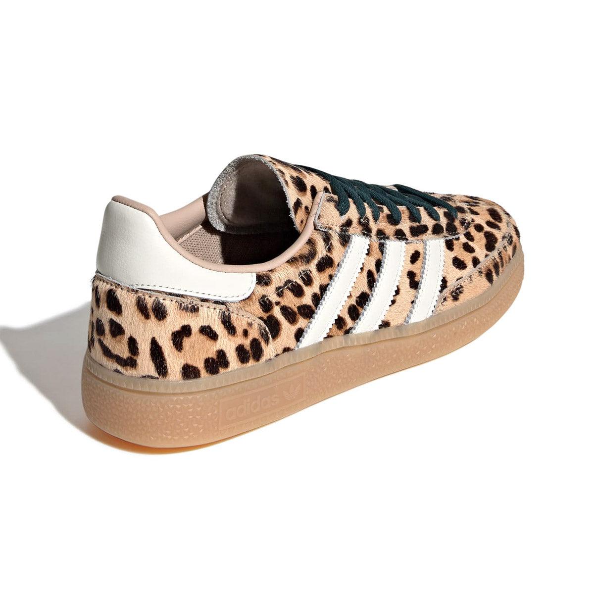 adidas Originals LEOPARD PRINT HANDBALL SPEZIAL アディダスオリジナルス レオパードプリント ハンドボール スペツィアル KI6678【レディース スニーカー ローカット クラシックシューズ 耐久性 スエード 26FW】