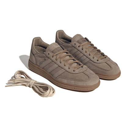 adidas Originals HANDBALL SPEZIAL アディダスオリジナルス ハンドボール スペツィアル KJ9852【メンズ スニーカー シューレース ラバーアウトソール グリップ力 耐久性 26FW】