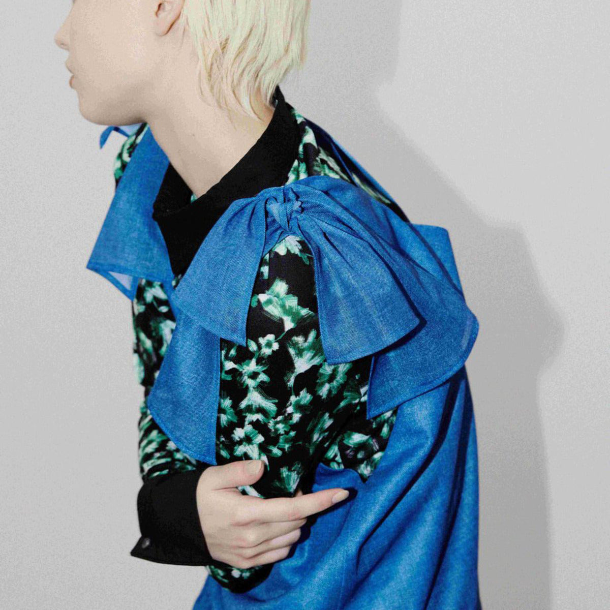PoI flower print shirts ポィ フラワープリントシャツ 262-CT13【レディース 花柄 シャツ襟 日本製 26FW】