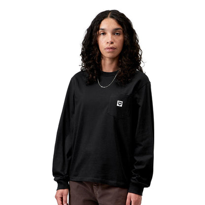 Carhartt WIP L/S POCKET SMALL HEART T-SHIRT カーハートワークインプログレス W ロングスリーブ ポケット スモールハート Tシャツ I037167【レディース 長袖Tシャツ ロンT コットンジャージー レギュラーフィット パッチ 26FW】