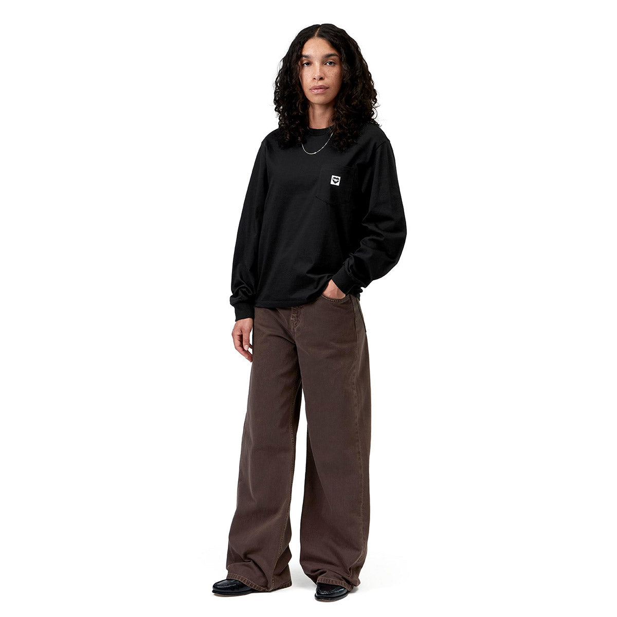 Carhartt WIP L/S POCKET SMALL HEART T-SHIRT カーハートワークインプログレス W ロングスリーブ ポケット スモールハート Tシャツ I037167【レディース 長袖Tシャツ ロンT コットンジャージー レギュラーフィット パッチ 26FW】