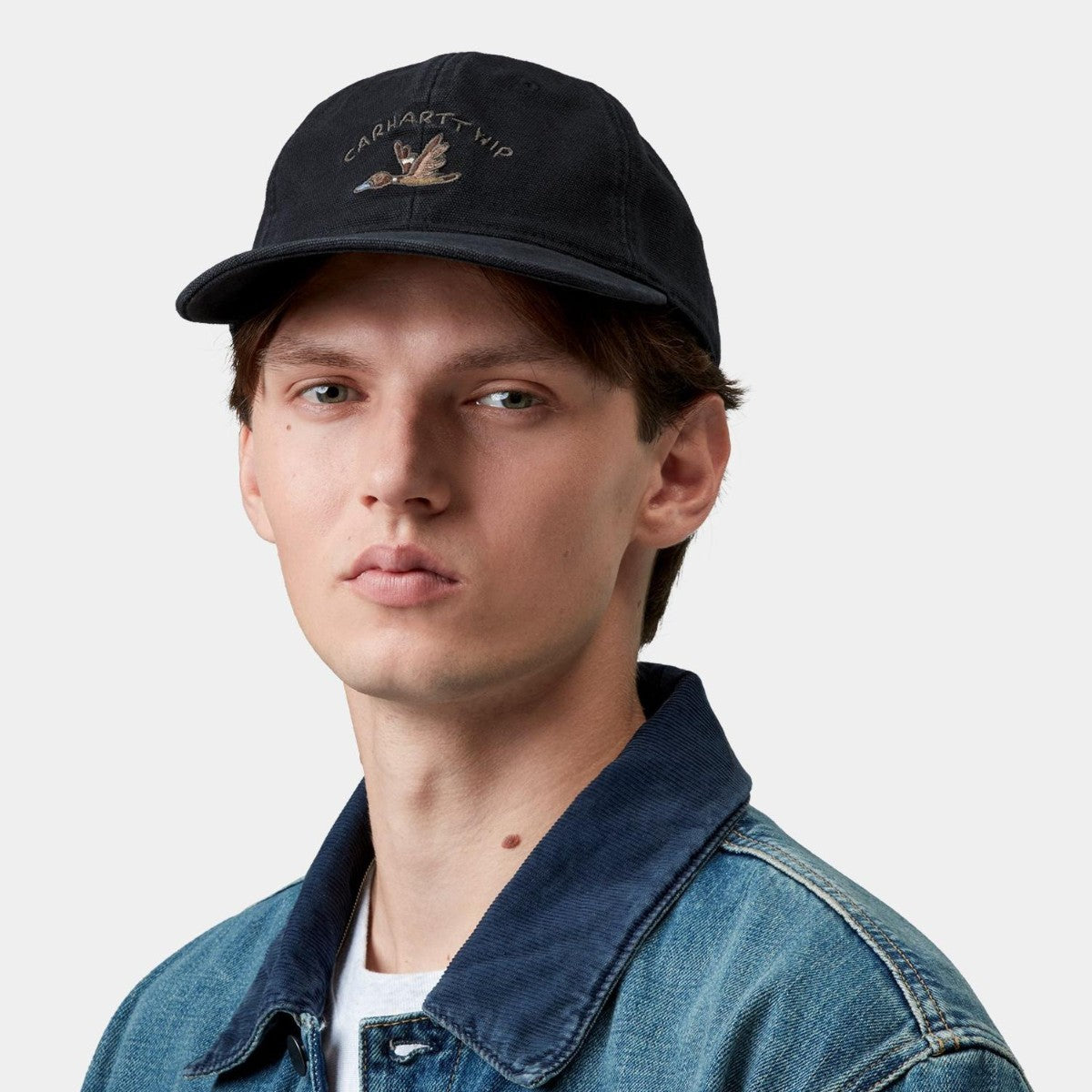 Carhartt WIP Animated Ducks Cap カーハートワークインプログレス アニメーテッド ダックス キャップ I037298【メンズ カジュアル デイリーユース シンプル グラフィック 刺繍 26FW】