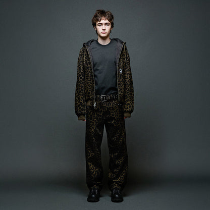 OBEY STUDDED BOXCAR STRAIGHT LEG DENIM オベイ スタッズド ボックスカー ストレートレッグ デニム 142010121【メンズ ボタンフライ 5ポケットデニム バックポケットラベル 26FW】
