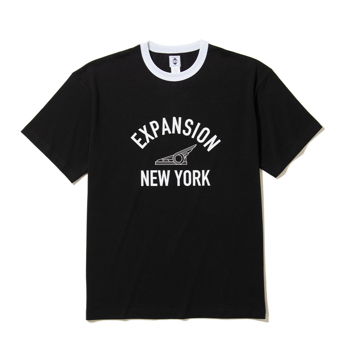 EXPANSION NEW YORK EMPIRE WING TEE エクスパンション ニューヨーク エンパイア ウィング ティー 001E【レディース グラフィックTシャツ ロゴTシャツ ウイングプリント アーチロゴ 26FW】