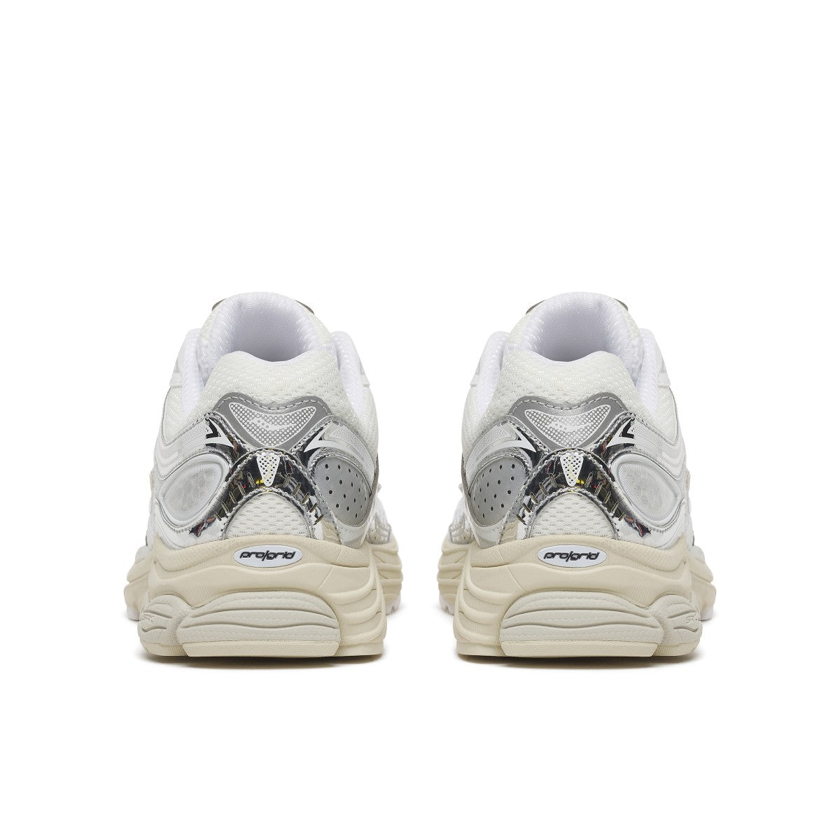 Saucony PROGRID OMNI 9 サッカニー プログリッド オムニ9 S101245-1004-WHITE-EGG【メンズ スニーカー ランニングシューズ ダッドシューズ テック系 26FW】