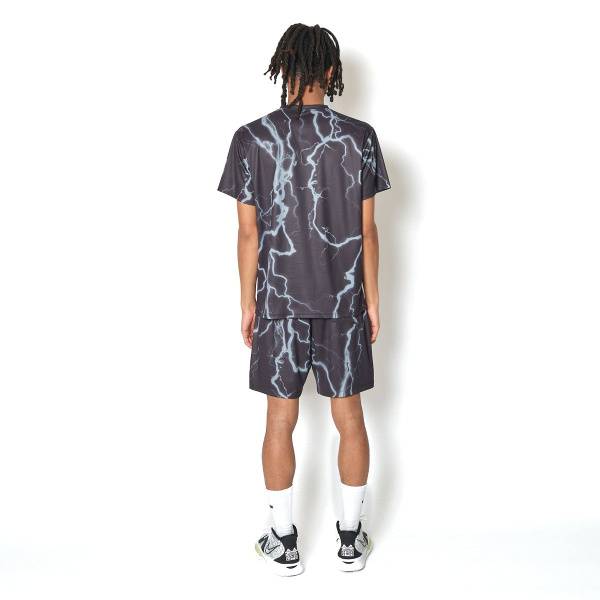AKTR THUNDERBOLT AKTR LOGO SP TEE アクター サンダーボルト AKTRロゴ エスピー ティー 226-015005【メンズ 半袖 Tシャツ スポーツウェア 軽量 メッシュ 通気性 オリジナル生地 26FW】