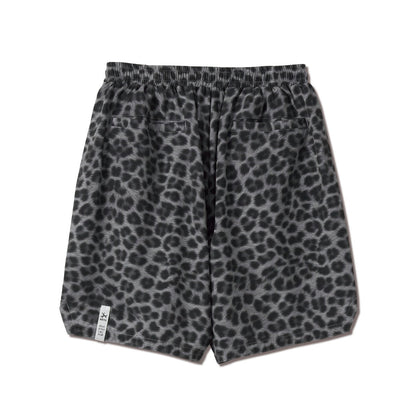 AKTR F.A. LEOPARD WIDE 5.5″ SHORTS アクター エフエー レオパード ワイド 5.5インチ ショーツ 226-023002【メンズ ショートパンツ 短パン ワイドシルエット バスケットボール ストレッチ性 26FW】
