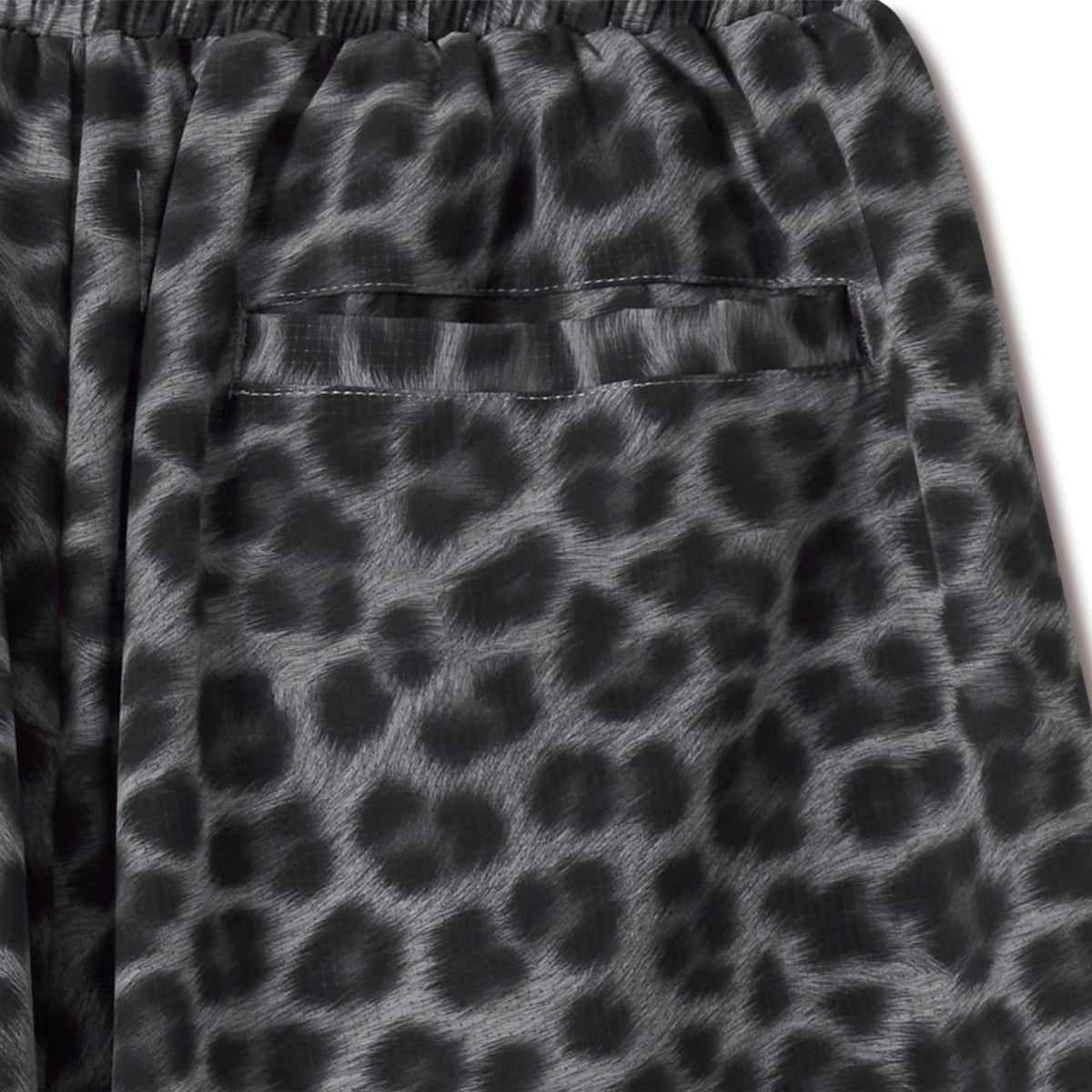 AKTR F.A. LEOPARD WIDE 5.5″ SHORTS アクター エフエー レオパード ワイド 5.5インチ ショーツ 226-023002【メンズ ショートパンツ 短パン ワイドシルエット バスケットボール ストレッチ性 26FW】