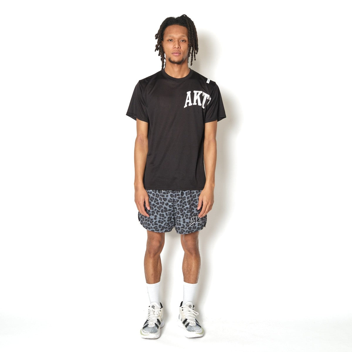 AKTR F.A. LEOPARD WIDE 5.5″ SHORTS アクター エフエー レオパード ワイド 5.5インチ ショーツ 226-023002【メンズ ショートパンツ 短パン ワイドシルエット バスケットボール ストレッチ性 26FW】