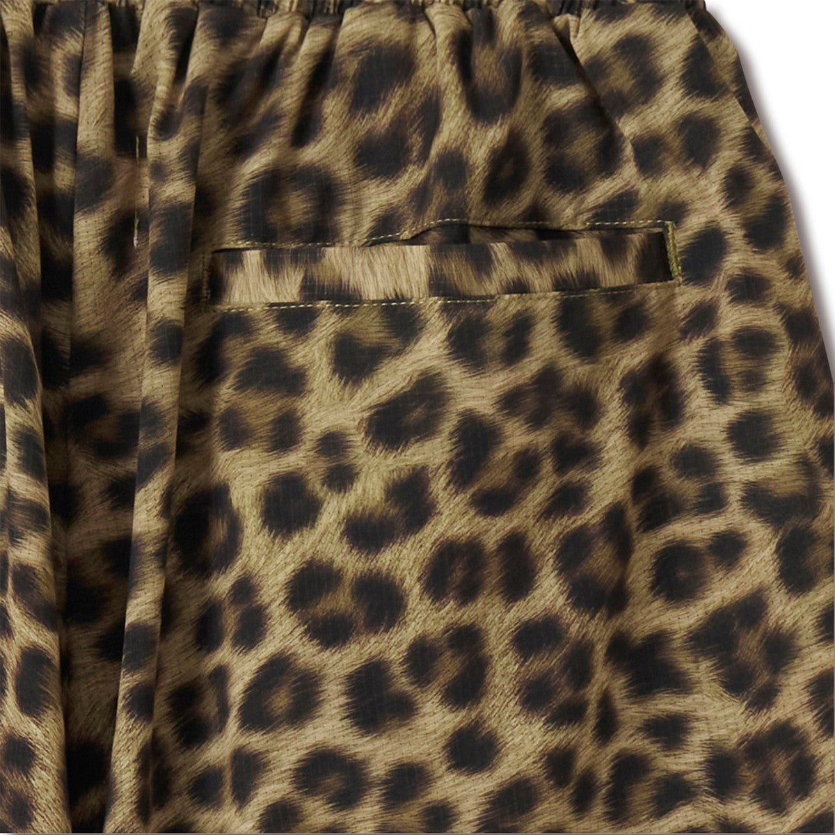 AKTR F.A. LEOPARD WIDE 5.5″ SHORTS アクター エフエー レオパード ワイド 5.5インチ ショーツ 226-023002【メンズ ショートパンツ 短パン ワイドシルエット バスケットボール ストレッチ性 26FW】