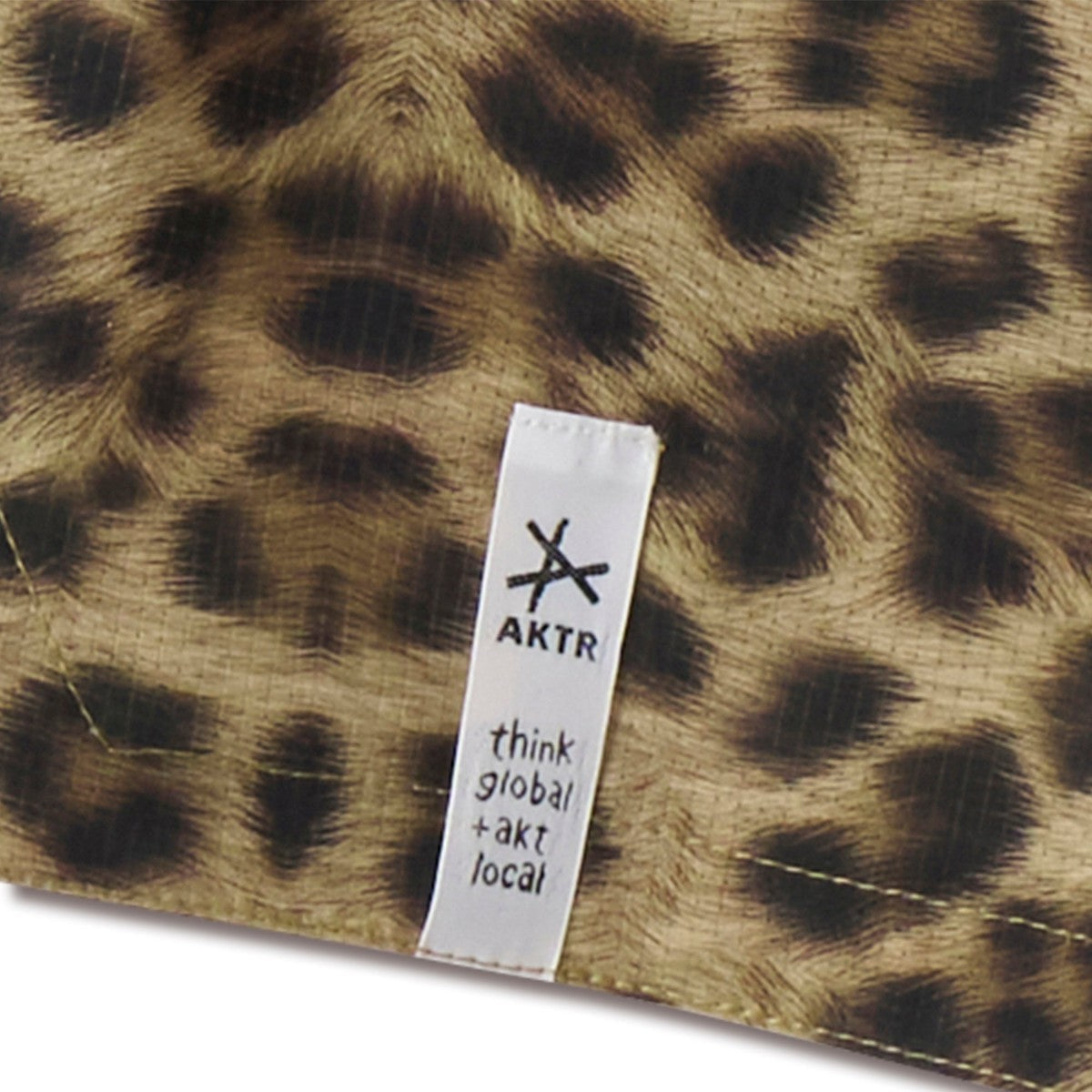 AKTR F.A. LEOPARD WIDE 5.5″ SHORTS アクター エフエー レオパード ワイド 5.5インチ ショーツ 226-023002【メンズ ショートパンツ 短パン ワイドシルエット バスケットボール ストレッチ性 26FW】