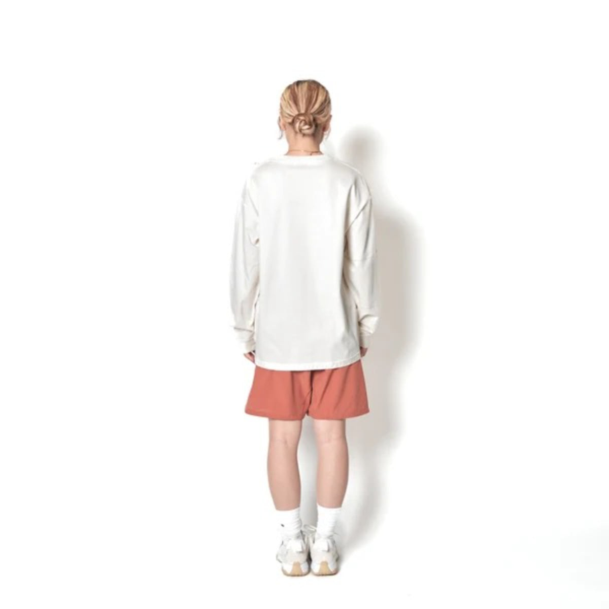AKTR F.A. DIY CO L/S LOOSE TEE アクター F.A. ディーアイワイ シーオー ロングスリーブ ルーズティー 226-029005【メンズ ロンT カジュアル デイリーユース バスケットボール 天竺生地 26FW】