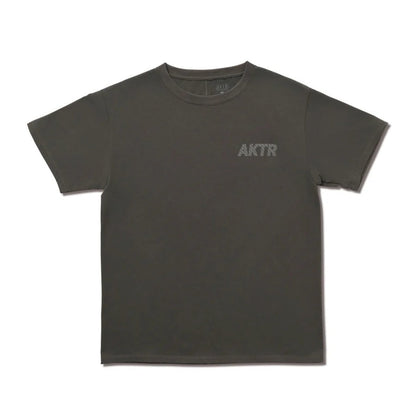 AKTR C.Y.C. T/C LOOSE TEE アクター シーワイシー T/C ルーズティー 226-030005【メンズ 半袖Tシャツ プリント 快適性 カジュアル デイリーユース 26FW】