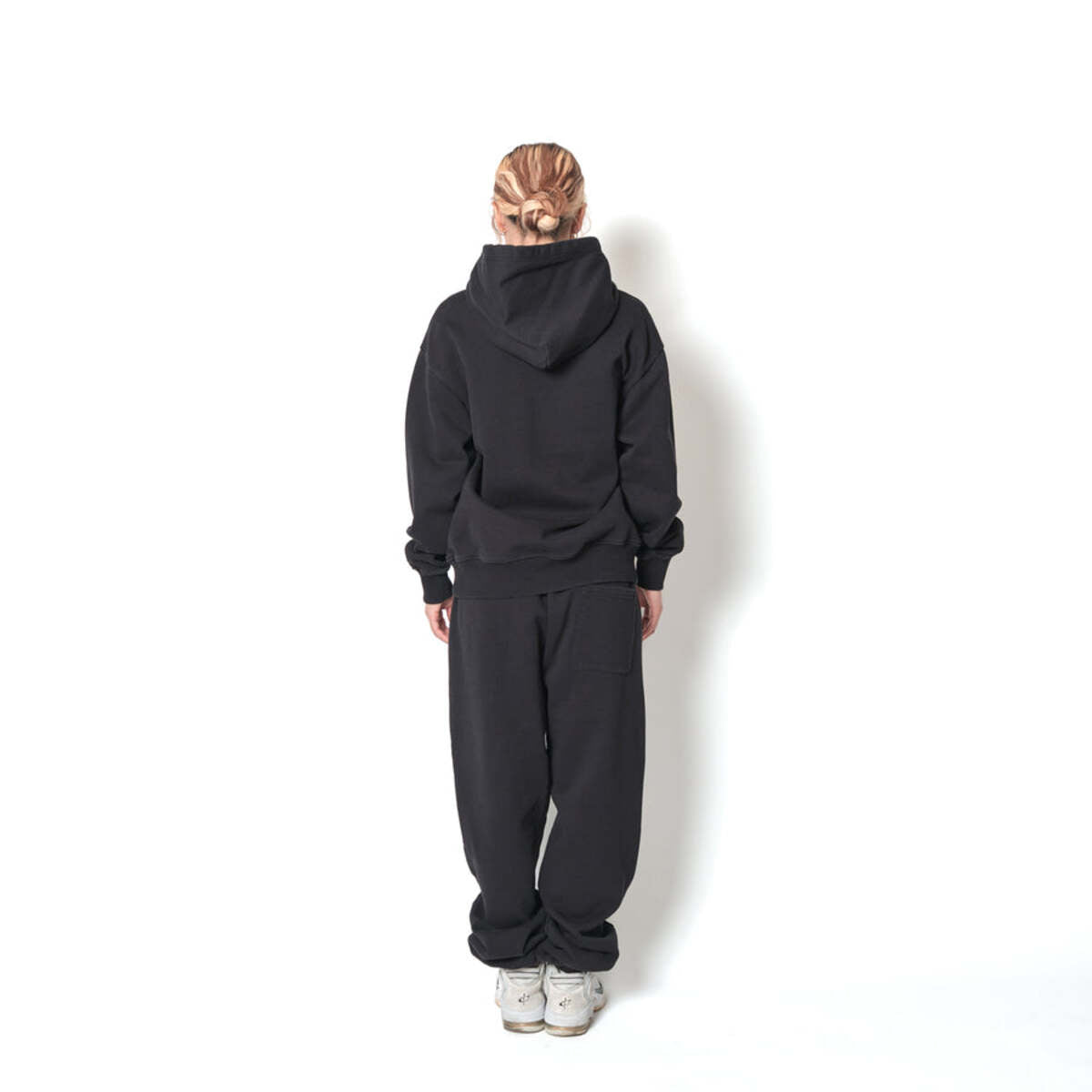 AKTR TRI-LINE AGED SWEAT PANTS アクター トライライン エイジド スウェットパンツ 226-036020【メンズ スウェットパンツ ストリートカジュアル ヴィンテージ感 26FW】