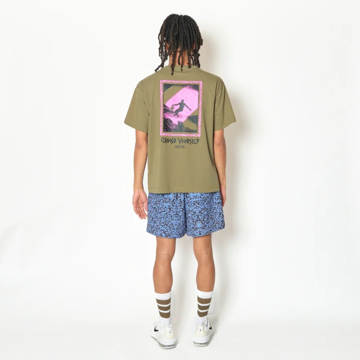 AKTR TIDELINE PHOTO T/C LOOSE TEE (OL) アクター タイドライン フォト T/C ルーズTシャツ 226-043005【メンズ 半袖 グラフィック ストリート デイリーユース 26FW】