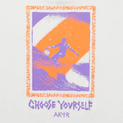 AKTR TIDELINE PHOTO T/C LOOSE TEE (WH) アクター タイドライン フォト T/C ルーズTシャツ 226-043005【メンズ 半袖 グラフィック ストリート デイリーユース 26FW】