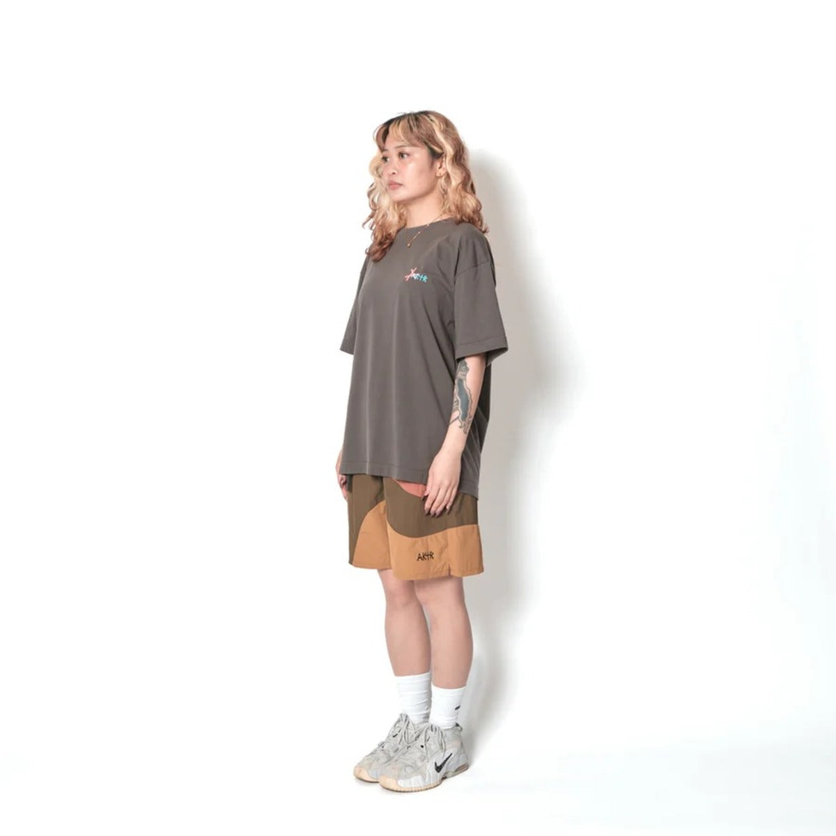AKTR TIDELINE WAVE NYLON WIDE 5.5″ SHORTS (OL) アクター タイドライン ウェーブ ナイロン ワイド 5.5インチ ショーツ 226-046002【メンズ ショートパンツ 短パン ナイロンパンツ ワイドシルエット 26FW】