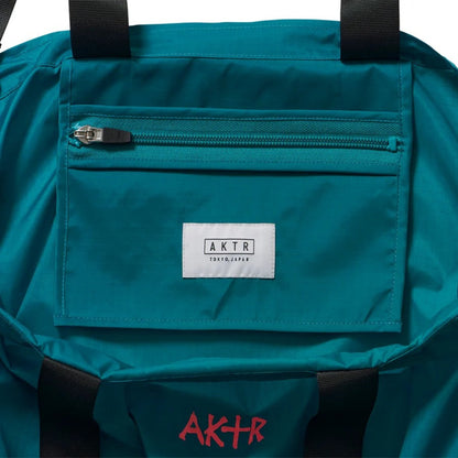 AKTR TIDELINE SHOULDER TOTE (TL) アクター タイドライン ショルダートート 226-047022【メンズ ショルダーバッグ トートバッグ 2WAY 軽量 26FW】