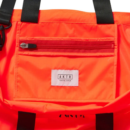 AKTR TIDELINE SHOULDER TOTE (OR) アクター タイドライン ショルダートート 226-047022【メンズ ショルダーバッグ トートバッグ 2WAY 軽量 26FW】