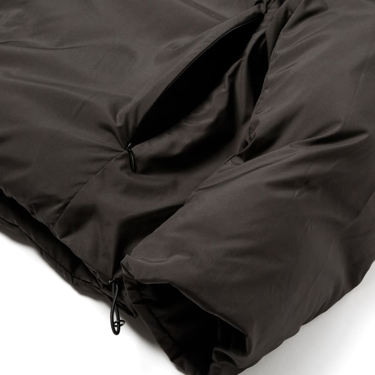 Sandinista AA Reversible Jacket サンディニスタ AA リバーシブルジャケット 60426WA04-OW【メンズ ダウンジャケット 撥水 リバーシブル 高機能 デイリーユース 26FW】