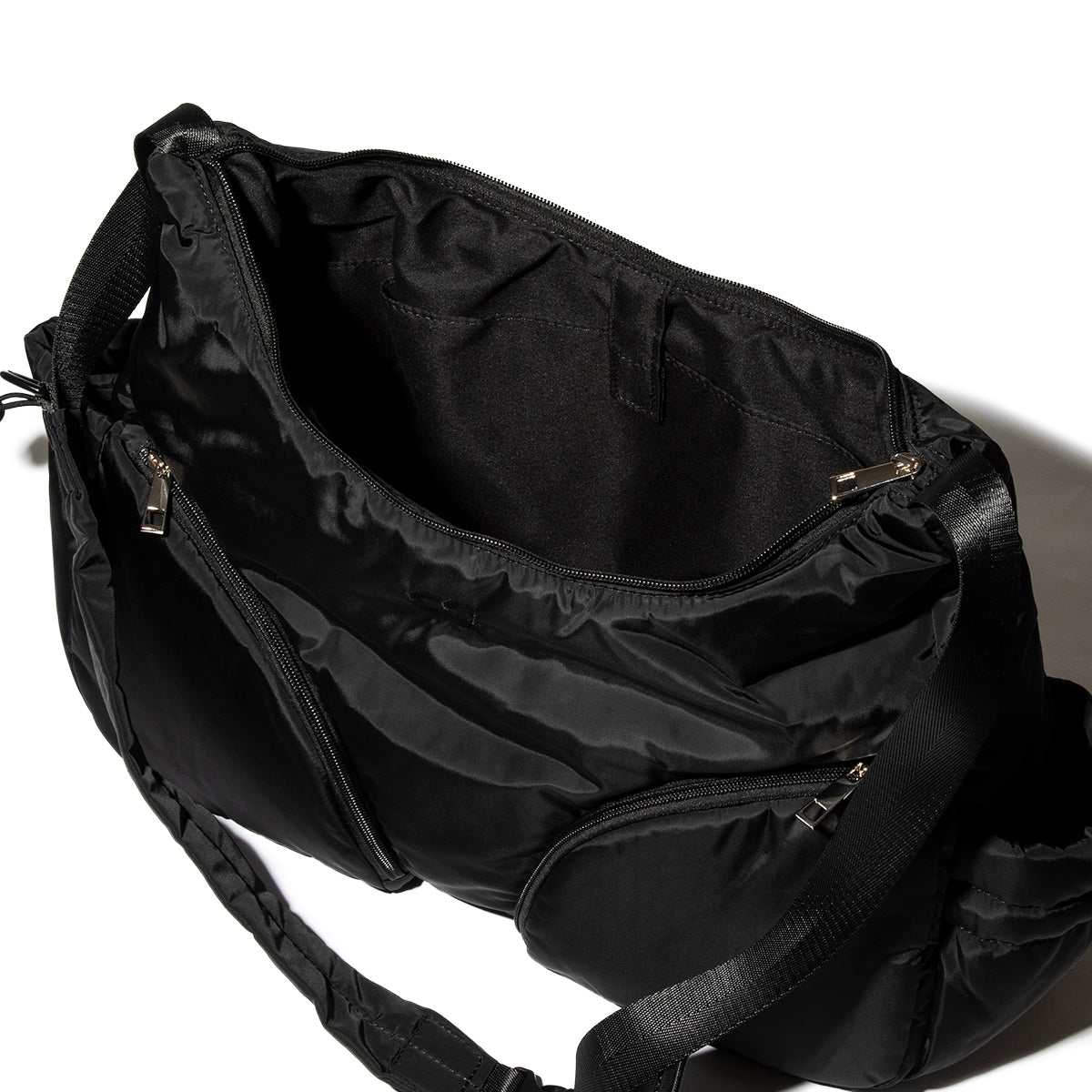 Casselini Round Big Shoulder キャセリーニ ラウンド ビック ショルダー 262-110501【レディース ショルダーバッグ 大容量 通勤・通学 デイリーユース 26FW】