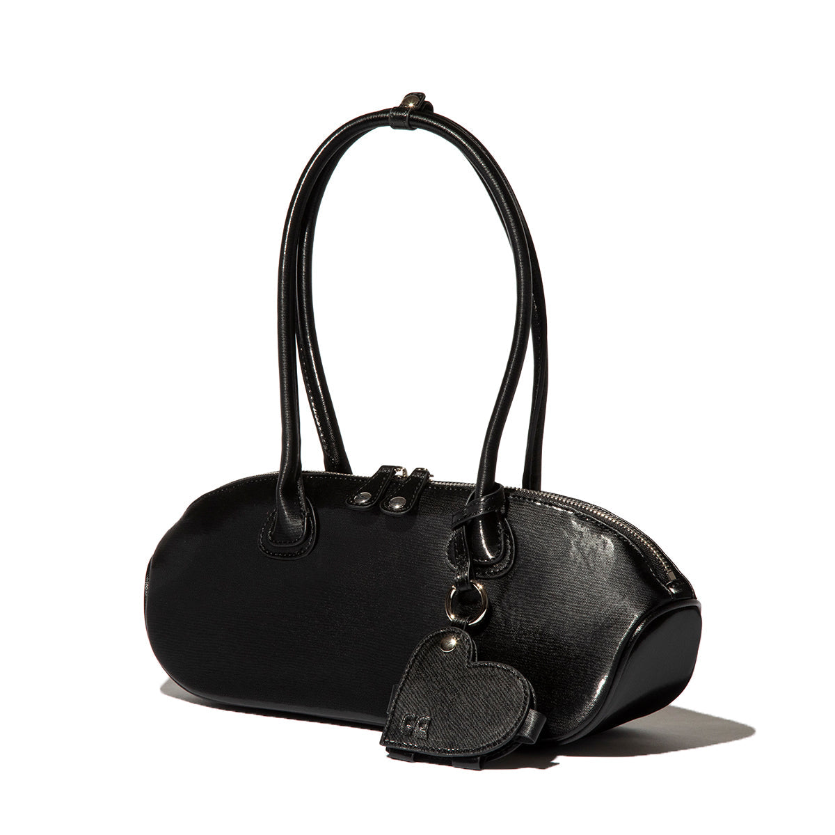 Casselini Round Charm Bag キャセリーニ ラウンド チャーム バッグ 262-110510【レディース ラウンドボストンバッグ ハンドバッグ 大容量 チャーム付き 26FW】