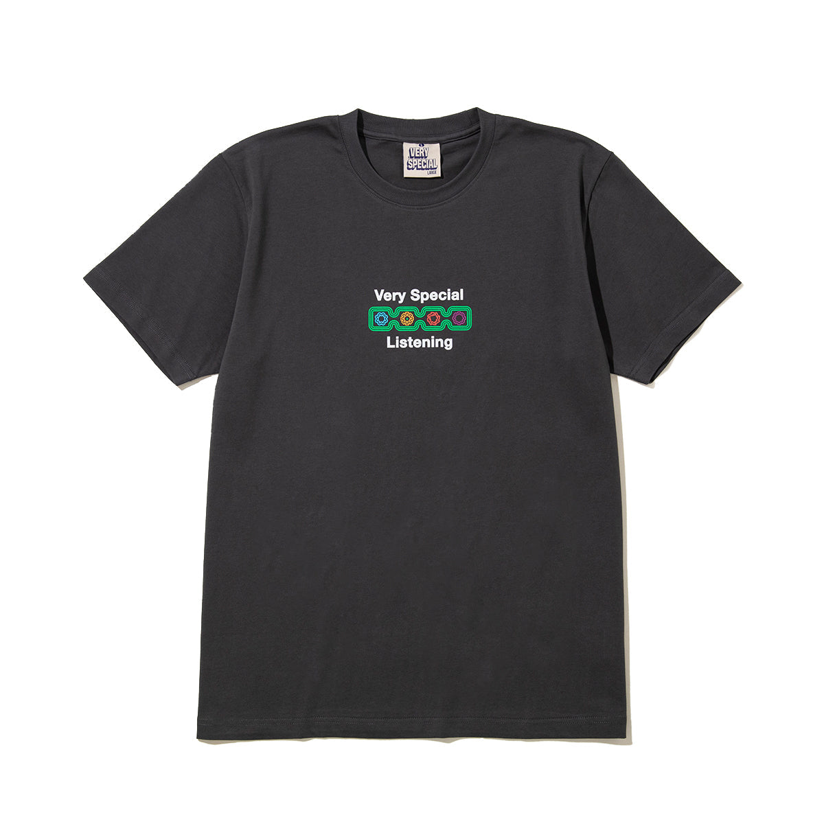 VERY SPECIAL Listening T-shirt ベリースペシャル リスニング Tシャツ VS26AW01000【メンズ 半袖Tシャツ グラフィックデザイン ストリート バックプリント 26FW】