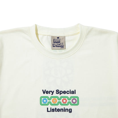 VERY SPECIAL Listening T-shirt ベリースペシャル リスニング Tシャツ VS26AW01000【メンズ 半袖Tシャツ グラフィックデザイン ストリート バックプリント 26FW】
