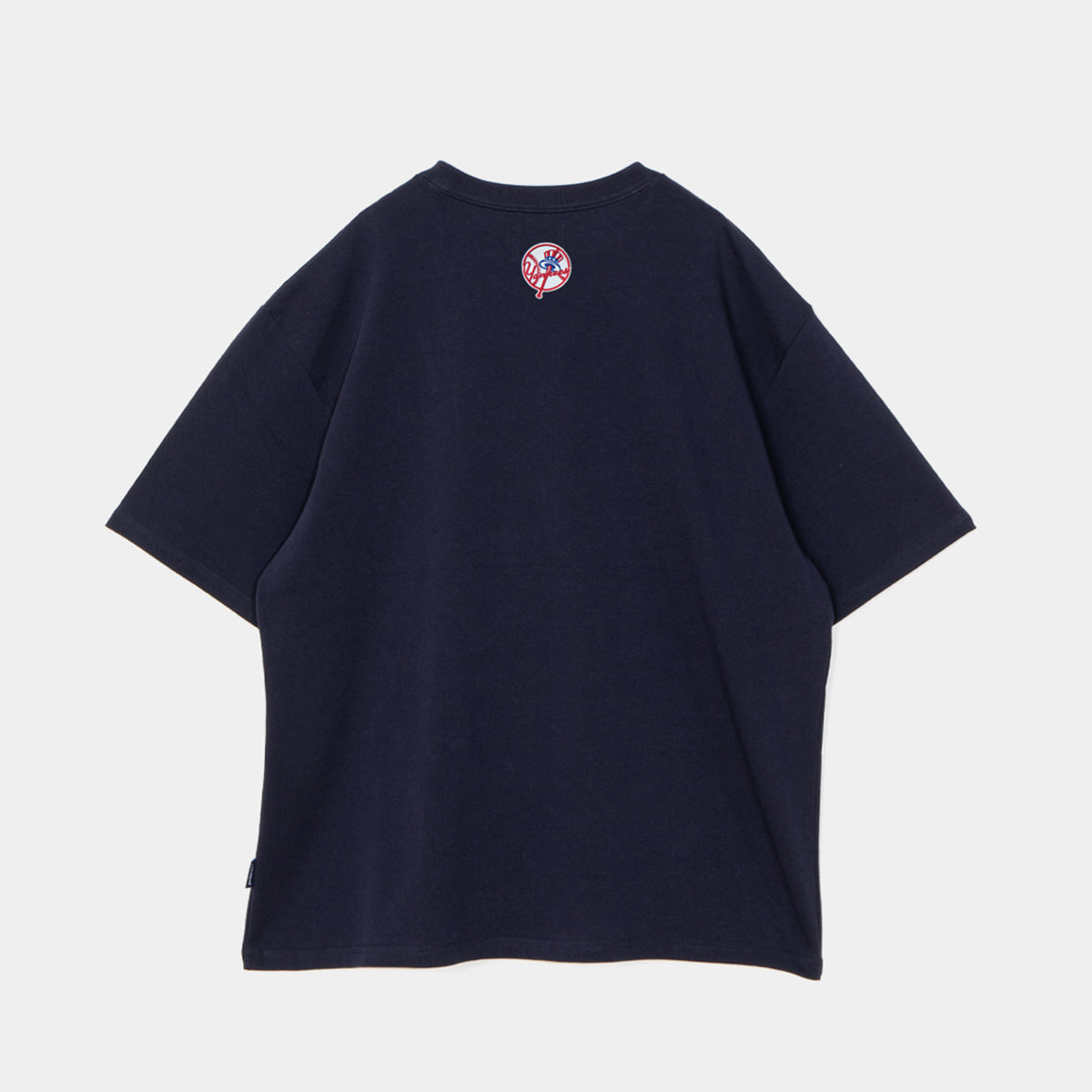 APPLEBUM “NY Yankees” Dynasty Logo T-shirt アップルバム NYヤンキース ダイナスティロゴ Tシャツ ML2621104Y【メンズ 半袖Tシャツ グラフィックTシャツ プリントTシャツ カットソー クルーネック 26FW】