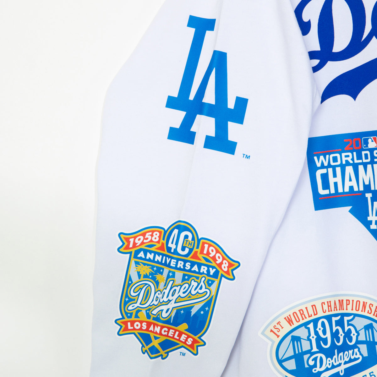 APPLEBUM “LA Dodgers” Wappen L/S T-shirt アップルバム ロサンゼルス・ドジャース ワッペン ロングスリーブTシャツ ML2621105L【メンズ ロングスリーブTシャツ 長袖Tシャツ ロンT グラフィックTシャツ プリントTシャツ 26FW】