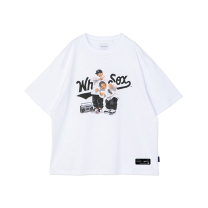 APPLEBUM WHITE SOX BOYZ” T-shirt アップルバム ホワイトソックス ボーイズ Tシャツ ML2621108W【メンズ 半袖Tシャツ グラフィックTシャツ プリントTシャツ カットソー クルーネック 26FW】