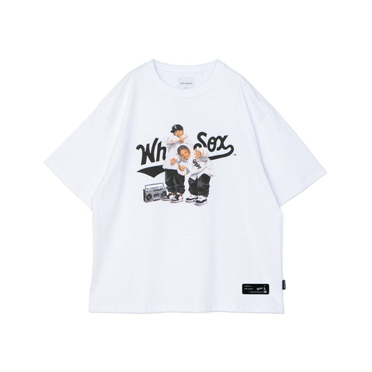 APPLEBUM WHITE SOX BOYZ” T-shirt アップルバム ホワイトソックス ボーイズ Tシャツ ML2621108W【メンズ 半袖Tシャツ グラフィックTシャツ プリントTシャツ カットソー クルーネック 26FW】