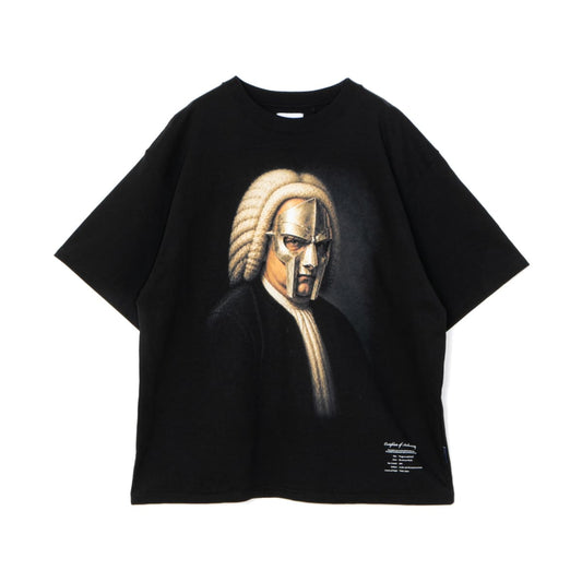 APPLEBUM “Mf Bach” T-shirt アップルバム MF バッハ Tシャツ EA2621105【メンズ フロントプリント グラフィックプリント グラフィックTシャツ 26FW】