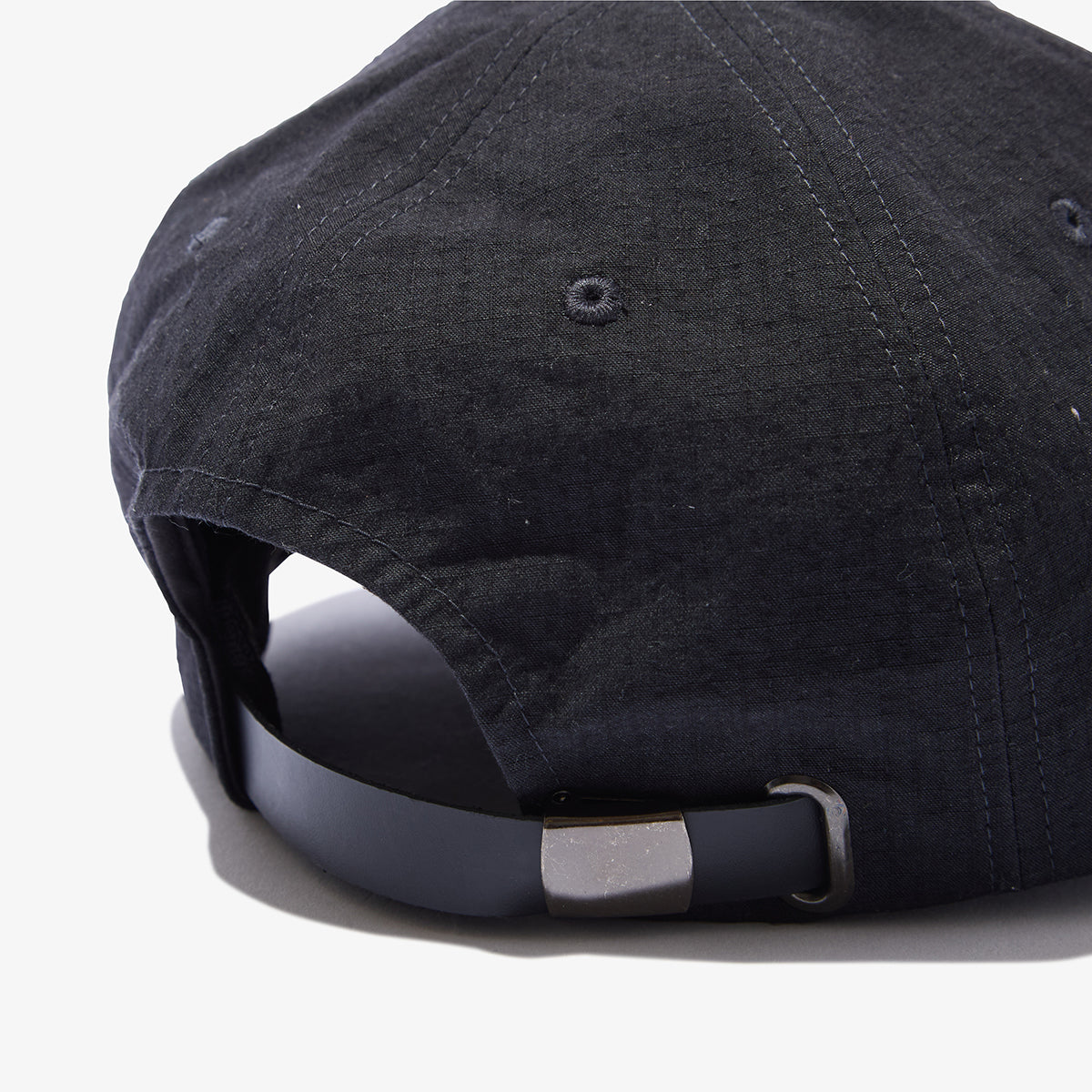 Diaspora skateboards Script Low Ball Cap ディアスポラ スケートボード スクリプト ロー ボール キャップ DSP-26AW-HW04【メンズ コットン生地 カーブドバイザー アジャスタブルキャップ 26FW】