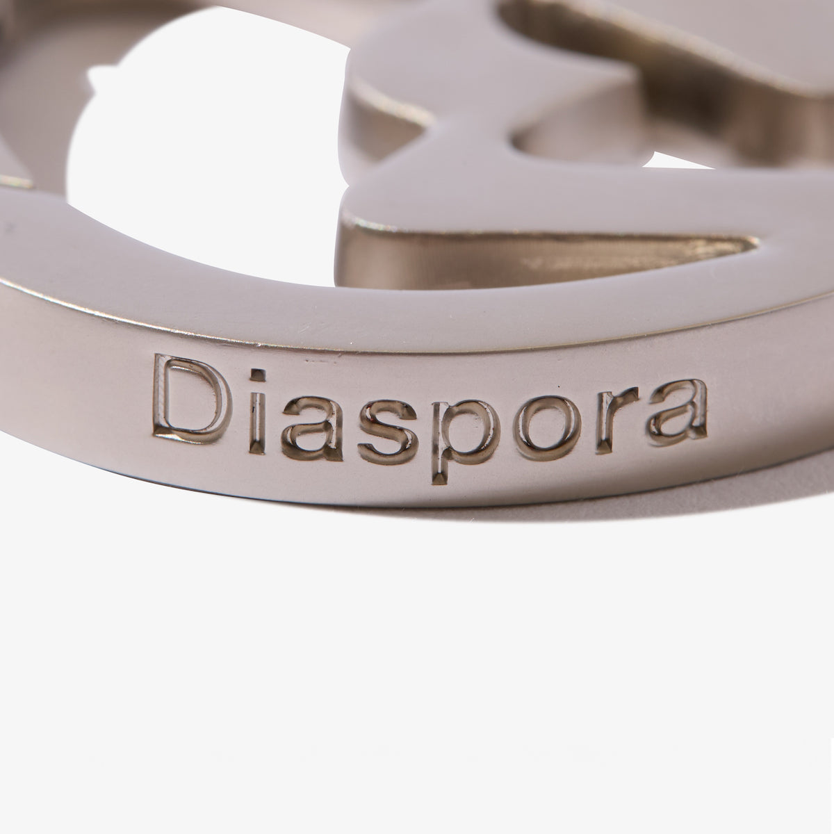 Diaspora skateboards Utility Carabiner ディアスポラ スケートボード ユーティリティ カラビナ DSP-26AW-AC02【メンズ カラビナ 栓抜き ロゴ オリジナルデザイン 26FW】