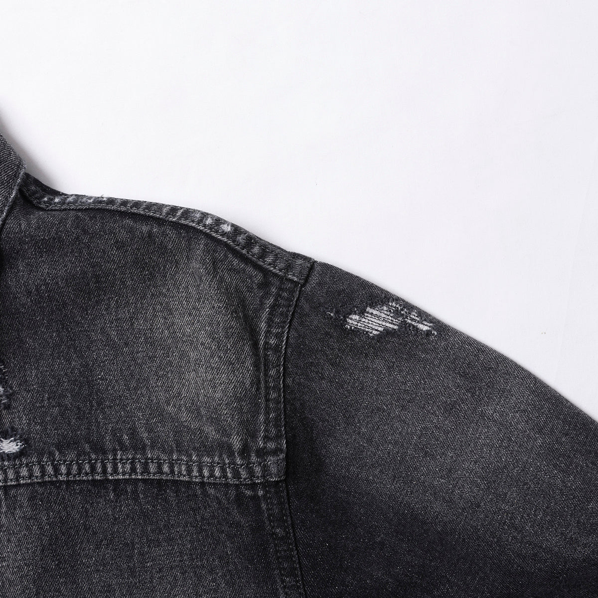 Liberaiders DAMAGED DENIM TRUCKER JACKET リベレイダース ダメージド デニム トラッカー ジャケット 730152603【メンズ デニムジャケット  ヴィンテージ ダメージ加工 カジュアル 13.5oz 26FW】