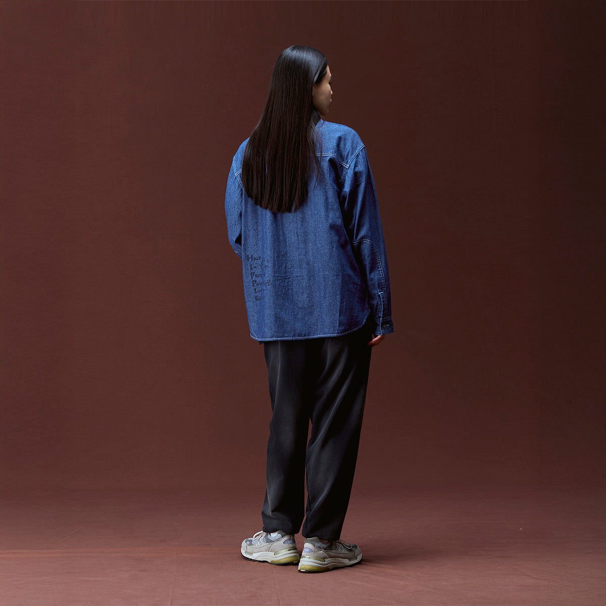 Liberaiders HIPPIE CHAMBRAY SHIRT リベレイダース ヒッピー シャンブレー シャツ 731022603【メンズ デニムシャツ 花柄刺繍 ヴィンテージ 羽織り 26FW】