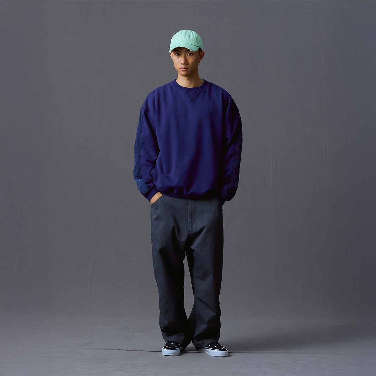 Liberaiders COTTON FLEECE QUILTED CREWNECK リベレイダース コットン フリース キルテッド クルーネック 733082603【メンズ クルーネック 保温性 防寒性 裏起毛 デイリーユース 26FW】