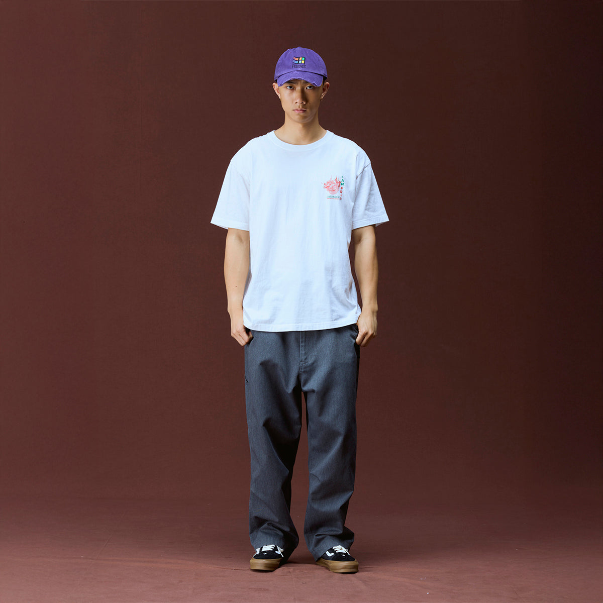 Liberaiders CHINATOWN TEE リベレイダース チャイナタウン Tシャツ 736042603【メンズ 半袖Tシャツ 天竺 フロスト加工 ヴィンテージライク バッグロゴ 26FW】